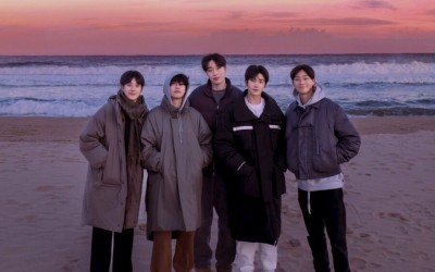 btss-v-park-seo-joon-choi-woo-shik-park-hyung-sik-and-peakboy-enjoy-the-sunset-together-in-poster-for-in-the-soop-friendcation