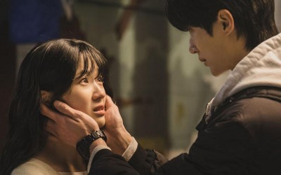 Byeon Woo Seok Is Loving Toward An Emotional Kim Hye Yoon In "Lovely Runner"