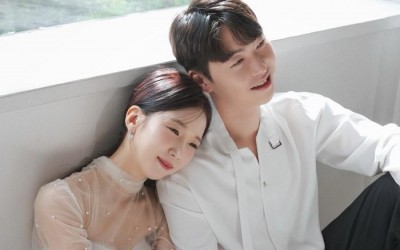 Comedian Park So Young And Former Baseball Player Moon Kyung Chan Share Beautiful Wedding Pictorial