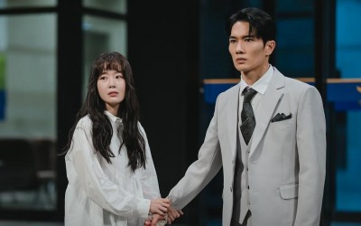 Han Sun Hwa And Um Tae Goo Hold Hands Tightly At The Police Station In "My Sweet Mobster"