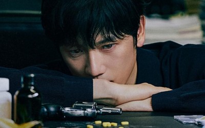 Ji Sung Is A Narcotics Detective Who Becomes Forcibly Addicted To Drugs In "Connection"