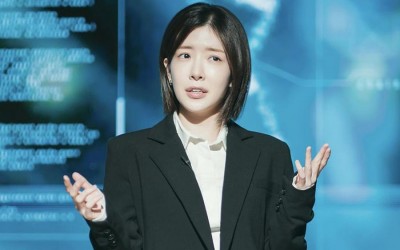 Jung In Sun Commands The Stage As She Gives Lecture About DNA In New Rom-Com 