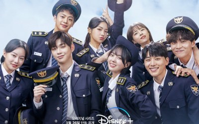 kang-daniel-chae-soo-bin-and-more-are-full-of-energy-in-group-poster-for-upcoming-drama-rookie-cops
