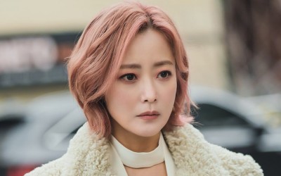 kim-hee-sun-talks-about-playing-a-cold-grim-reaper-in-upcoming-fantasy-drama-tomorrow