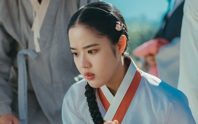 kim-hyang-gi-matures-into-a-confident-doctor-in-upcoming-second-season-of-poong-the-joseon-psychiatrist