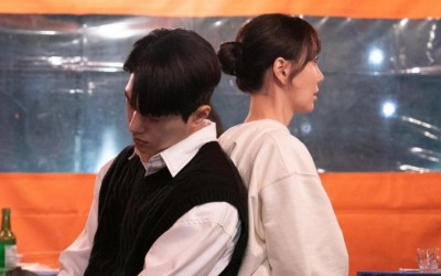 Kim Myung Soo's Unexpected Action Catches Lee Yoo Young Off Guard In “Dare To Love Me”