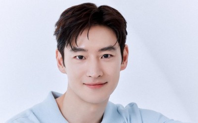 Lee Je Hoon Responds To Being Pyo Ye Jin’s Ideal Type, Dishes On Namgoong Min’s Special Appearance In “Taxi Driver 2,” And More