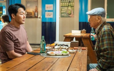 Lee Soon Jae And Park Sung Woong Share A Tense Father-Son Reunion In "Dog Knows Everything"