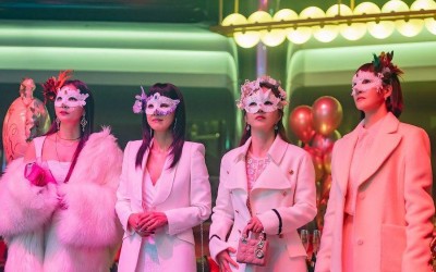 Oh Yoon Ah, Yoo Sun, Shin Eun Jung, And Kim Sun Ah Come Across Shocking Truths And Unexpected Trouble In “Queen Of Masks”