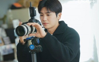 Park Hyung Sik Is A Gentle Photographer Who Has Feelings For His Best Friend Han So Hee In “Soundtrack #1”