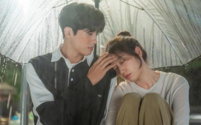 Park Shin Hye Winds Up In Park Hyung Sik’s Arms On “Doctor Slump”