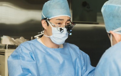 So Ji Sub Finally Returns To The Operating Room In “Doctor Lawyer”