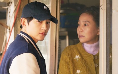 Song Joong Ki Takes A Risk To Protect His Mother From His Past Life In “Reborn Rich”