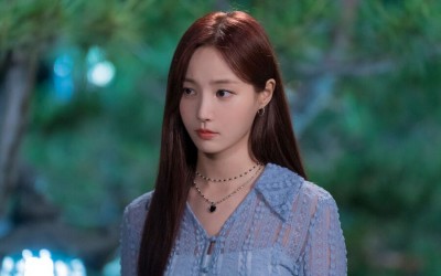 Yeonwoo Transforms Into An Ambitious Young Woman With Never-Ending Greed In New Drama “The Golden Spoon”