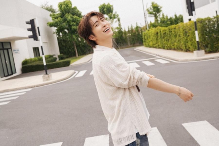 GOT7's Youngjae Signs Exclusive Contract With New Agency