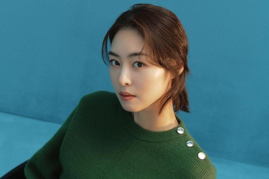 Lee Yeon Hee Gives Birth To Her First Child