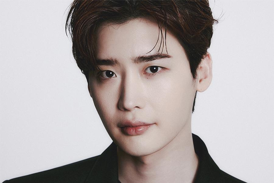 Lee Jong Suk In Talks To Star In New Drama By 