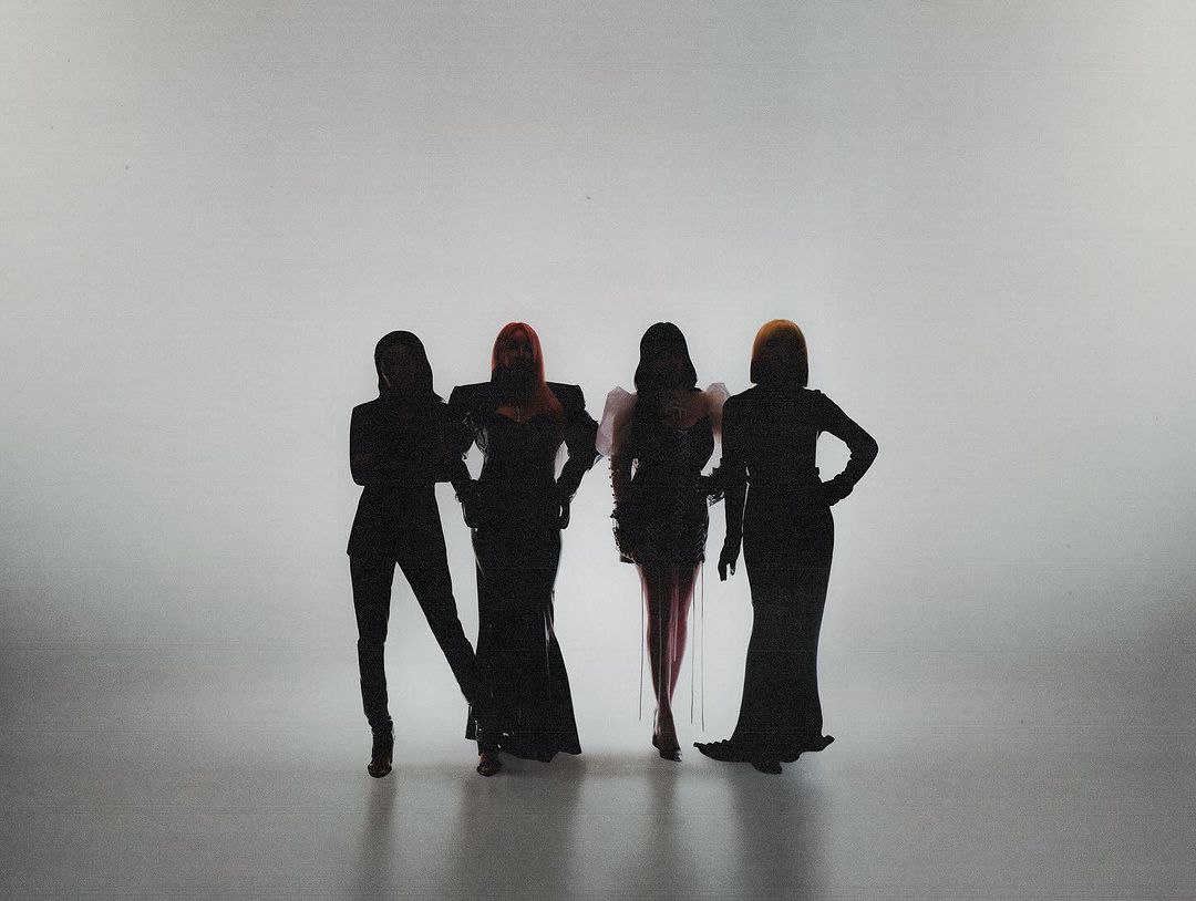 2NE1 Reunites For 15th Anniversary
