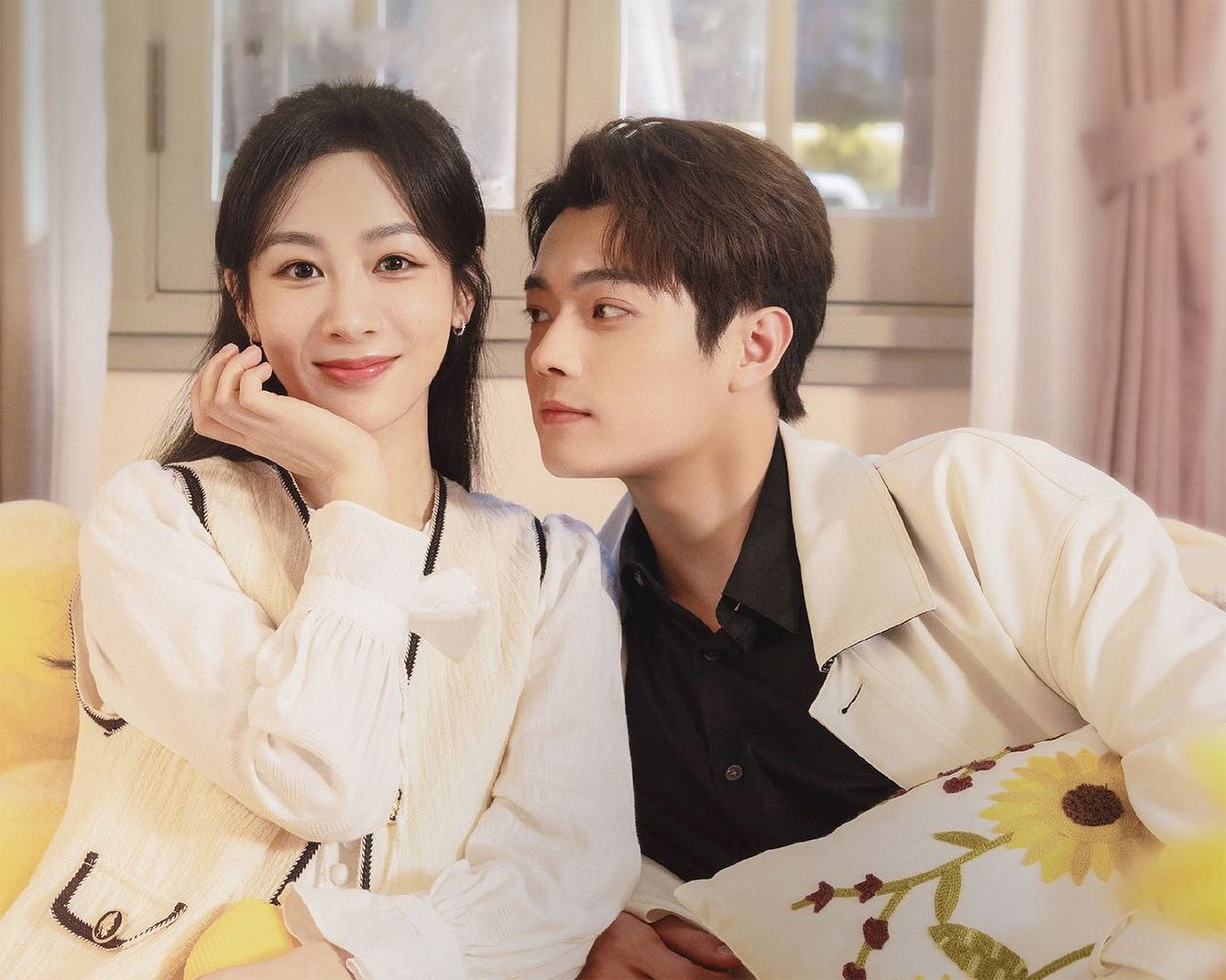 5 C-Dramas With Couples That Have Scorching Chemistry