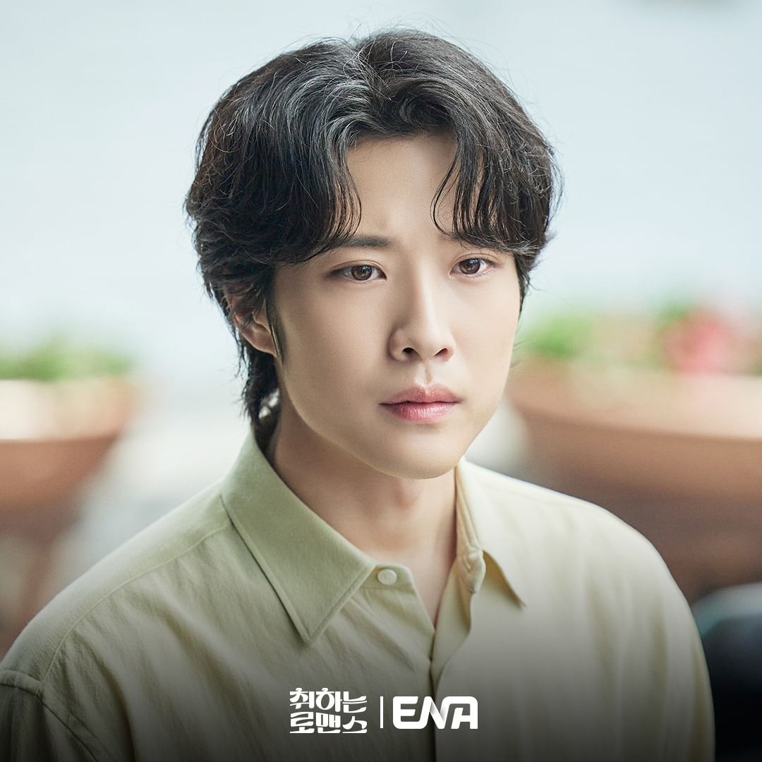 Lee Jong Won Discusses Why He Chose To Star In “Brewing Love,” Shares Character Insights, And More