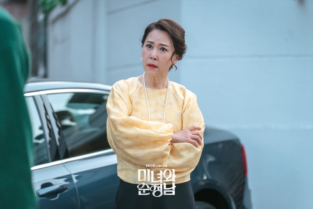 Im Soo Hyang's And Ji Hyun Woo's Moms Get Into A Physical Fight In 