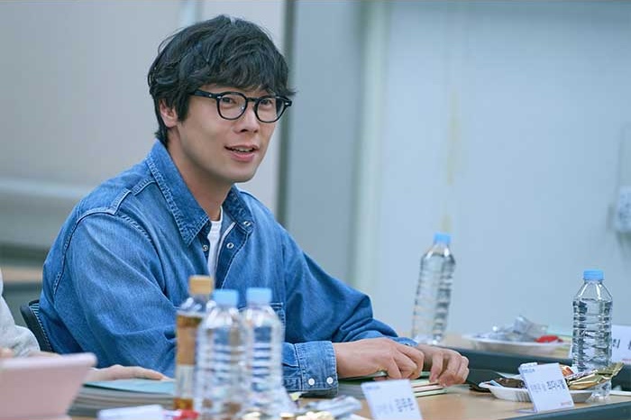 Watch: Jun So Min, Choi Daniel, Gong Min Jung, And More Impress At Script Reading For New Rom-Com Drama