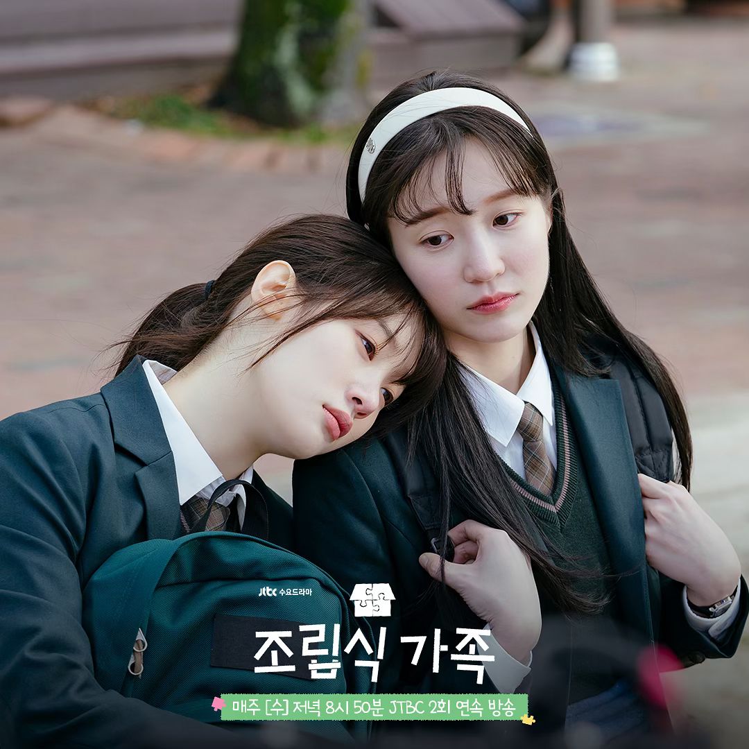 “Family By Choice” Shares Stunning Behind-The-Scenes Photos Of Hwang In Youp, Jung Chaeyeon, Bae Hyeon Seong, Seo Ji Hye, And More