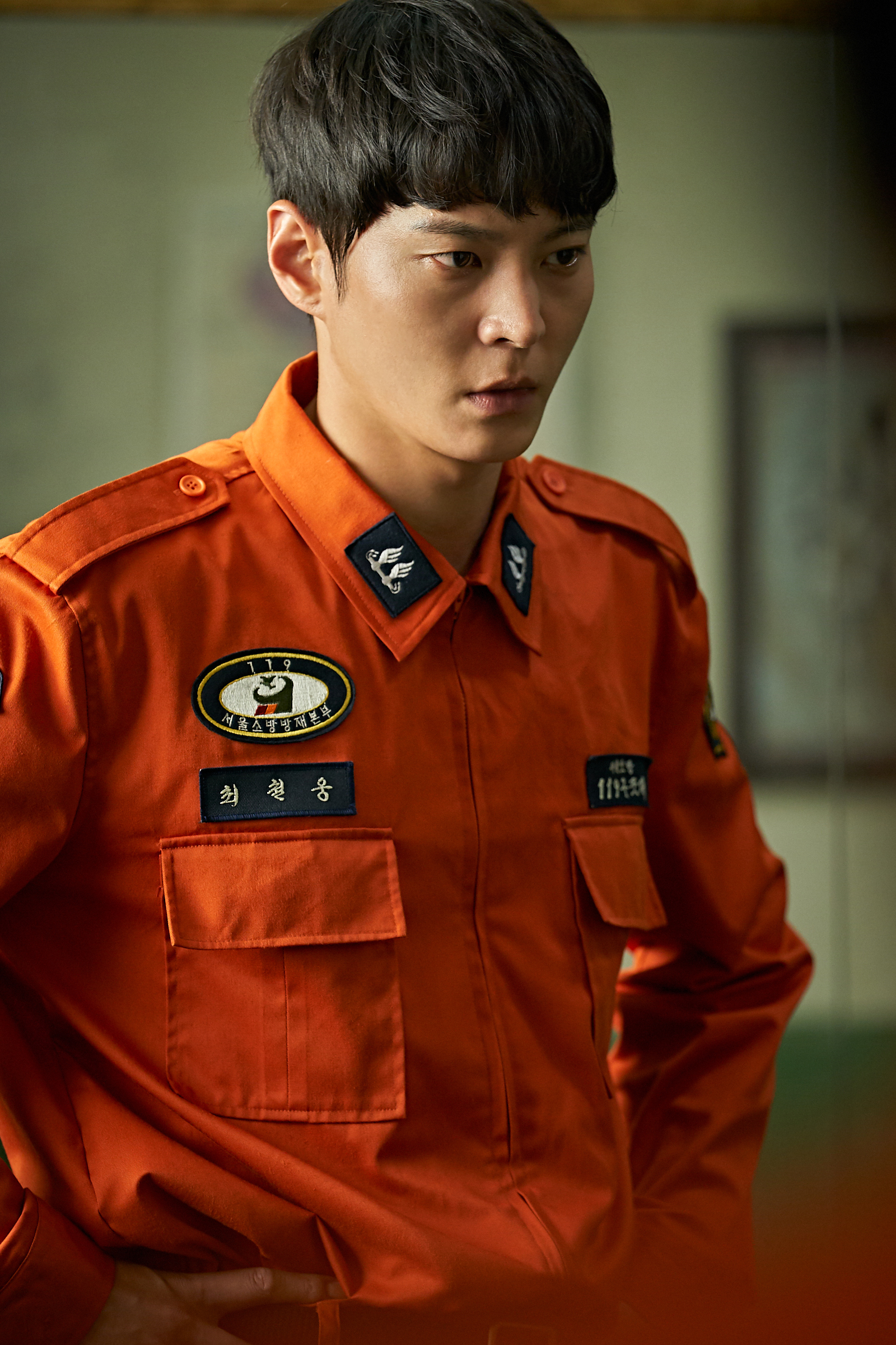 Joo Won Transforms Into A Rookie Firefighter Haunted By Guilt In Upcoming Film “Firefighters”