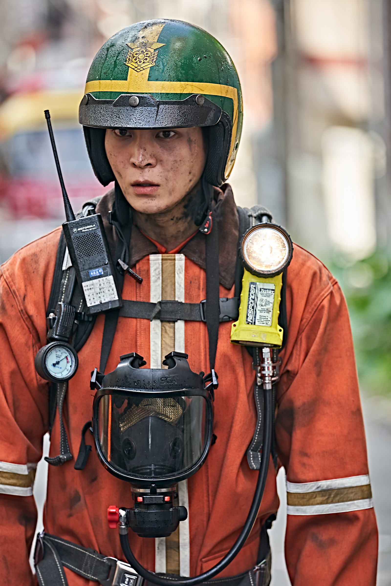 Joo Won Transforms Into A Rookie Firefighter Haunted By Guilt In Upcoming Film “Firefighters”