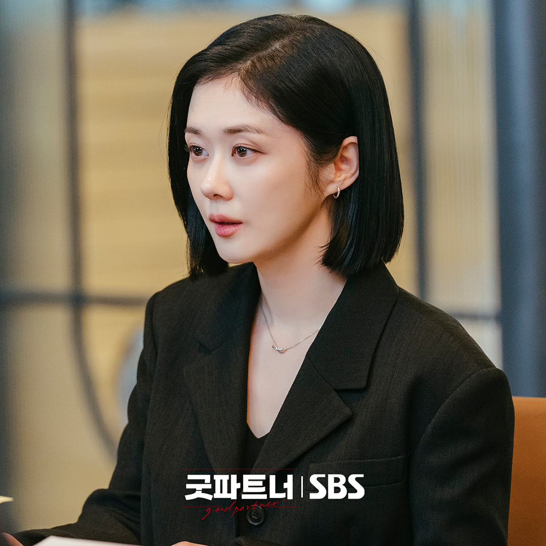 Jang Nara, Nam Ji Hyun, Kim Jun Han, And P.O Gather Together To Solve A Challenging Case In 