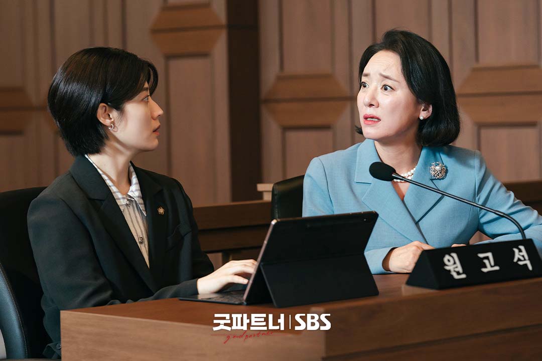 Jang Nara And Nam Ji Hyun Battle In Court Once More In 