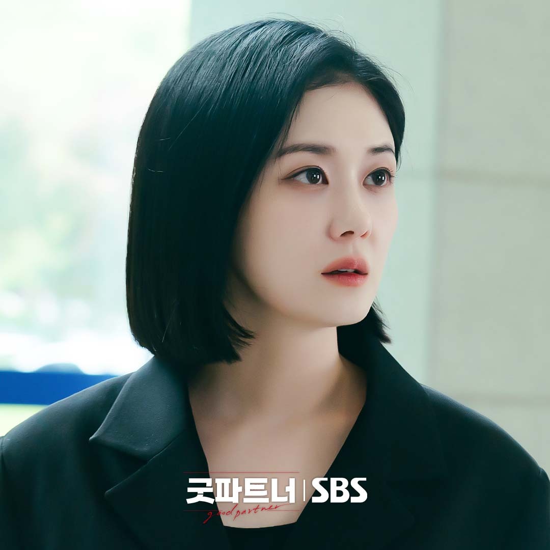 Jang Nara And Nam Ji Hyun Fight Against Ji Seung Hyun In A Divorce Battle In 