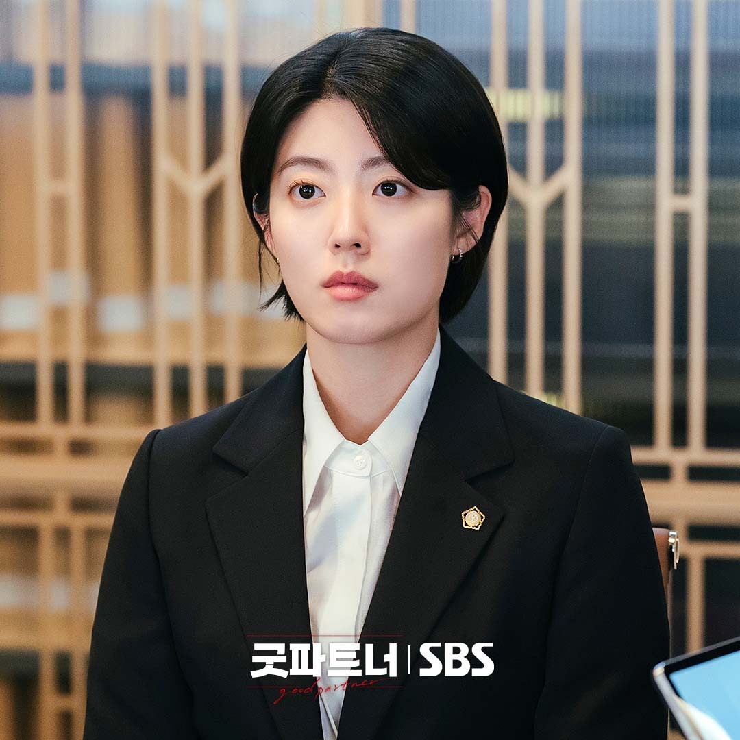 Jang Nara, Nam Ji Hyun, Kim Jun Han, And P.O Launch New Beginnings As Divorce Lawyers In 