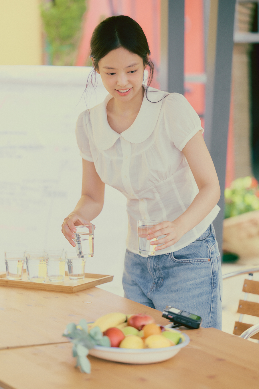 BLACKPINK's Jennie Transforms Into Guesthouse Owner In Italy On 