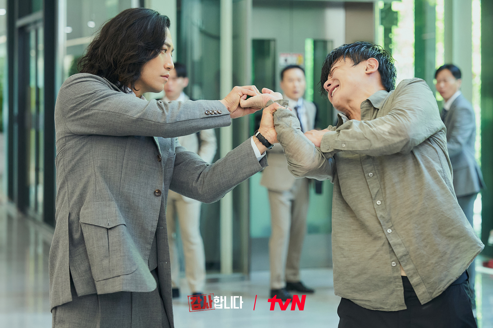 Jin Goo Tries To Stop An Employee From Setting Himself On Fire In 