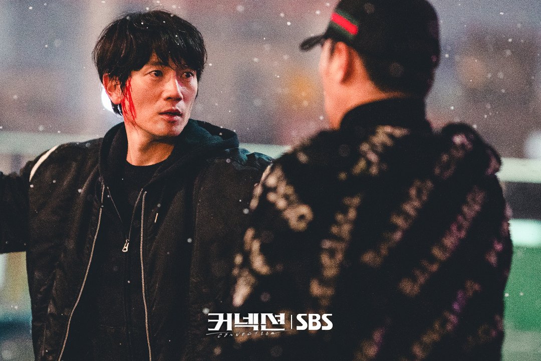 Ji Sung Confronts Drug Crime Suspect With A Pang Of Conscience In 