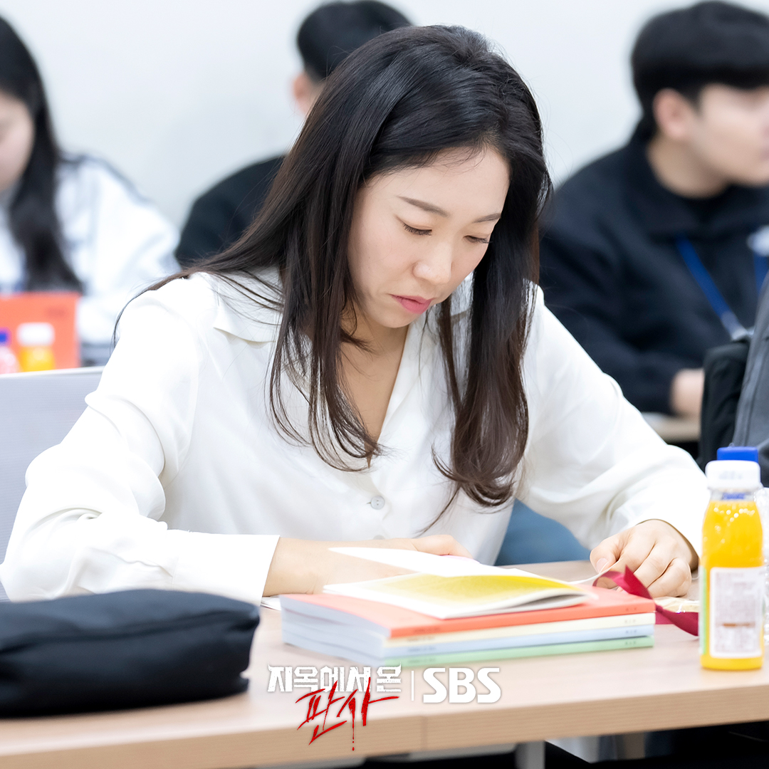 Park Shin Hye, Kim Jae Young, And More Immerse Into Their Roles At Script Reading For 