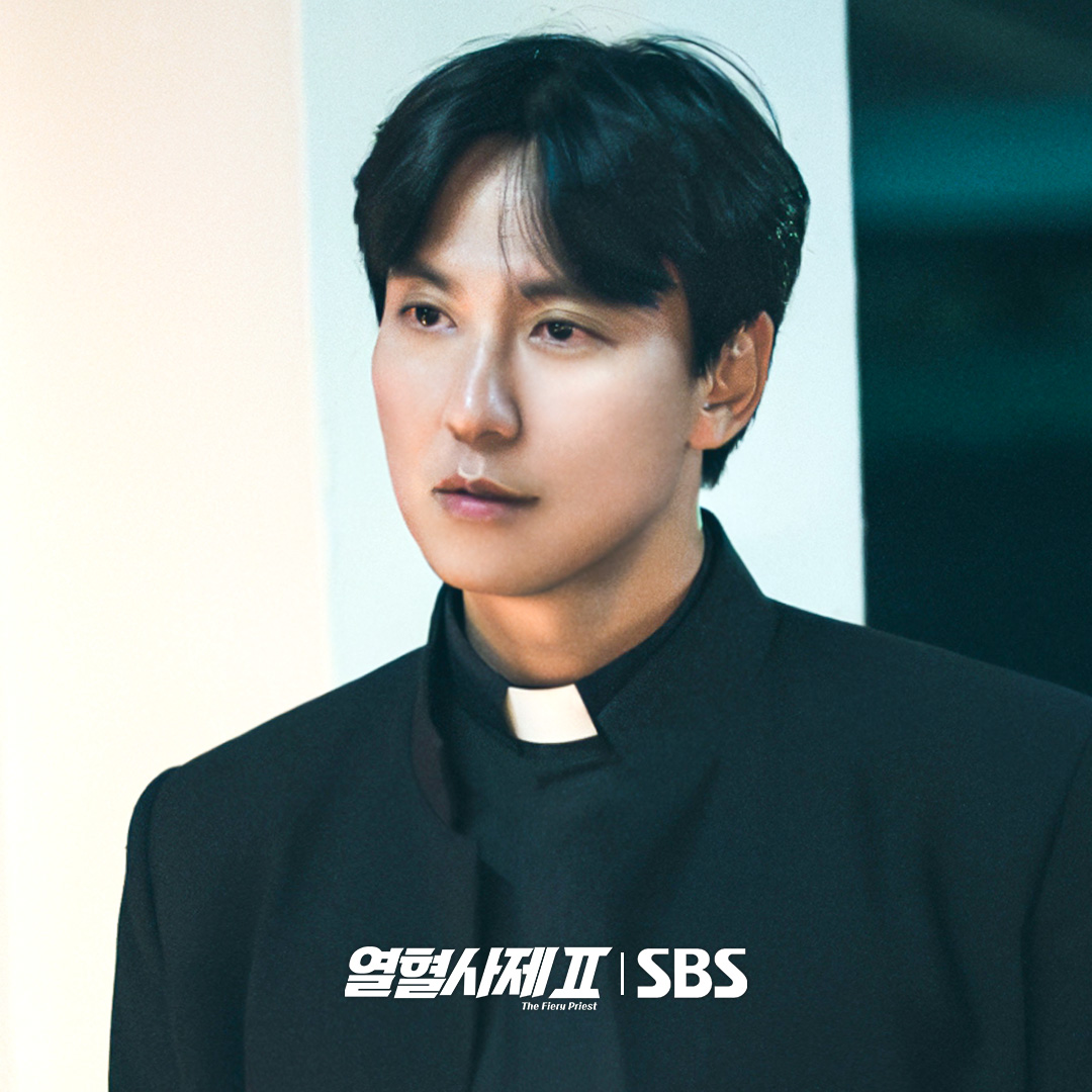 Kim Nam Gil Dishes On “The Fiery Priest 2,” Teamwork With Co-Stars, Atmosphere On Set, And More