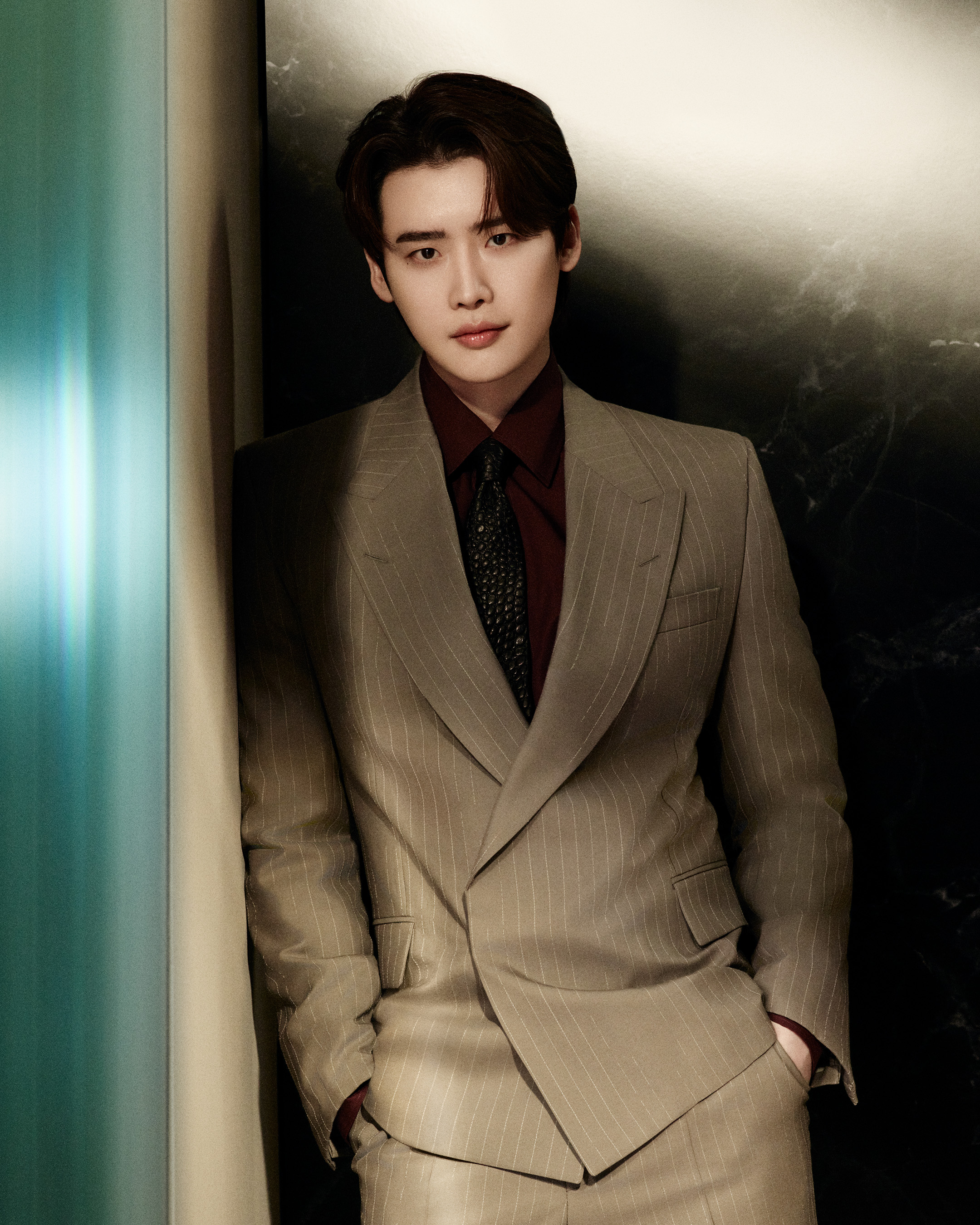 Lee Jong Suk Named Brand Ambassador For BOSS