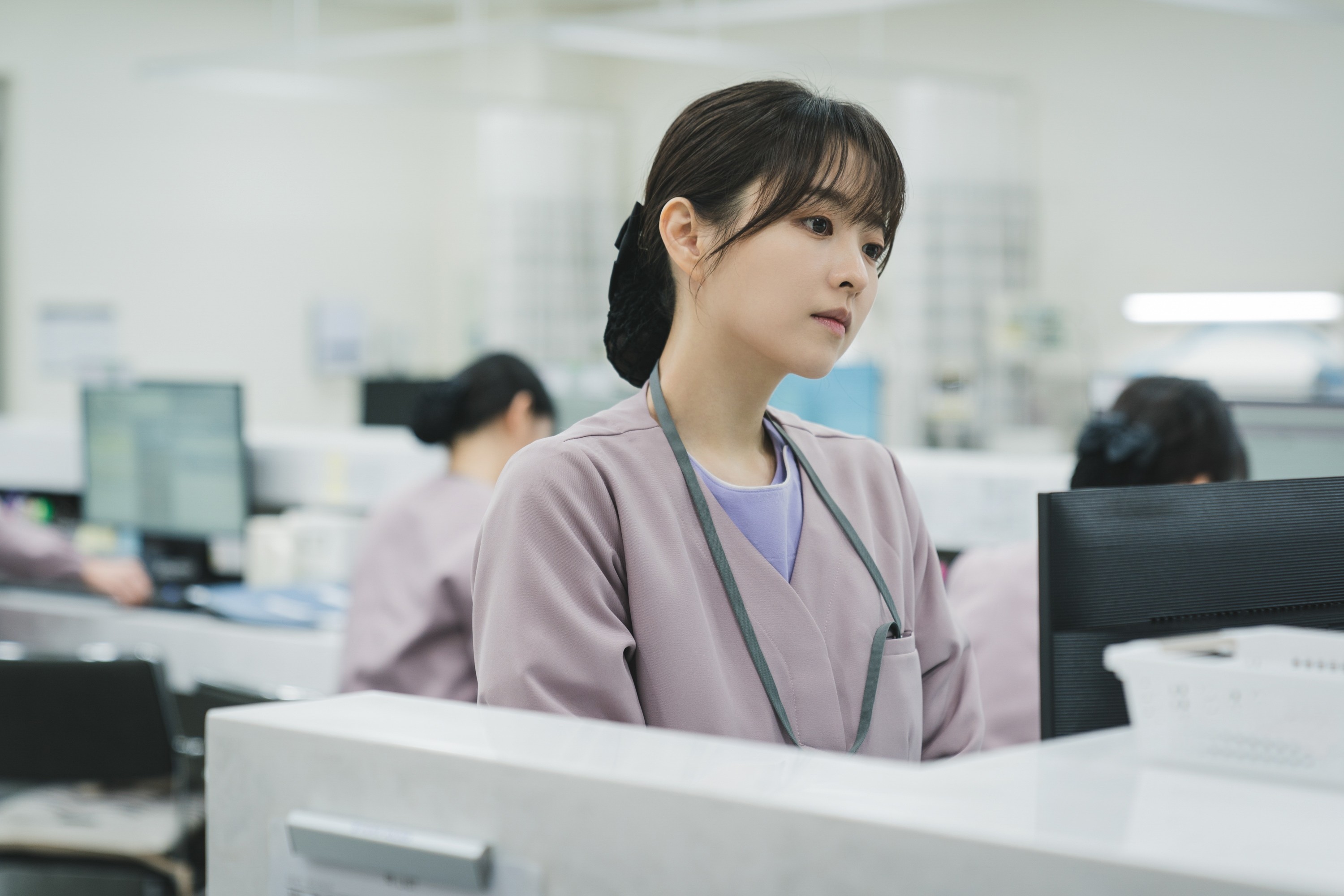 Park Bo Young Transforms Into A Warm-Hearted ICU Nurse In New Drama 