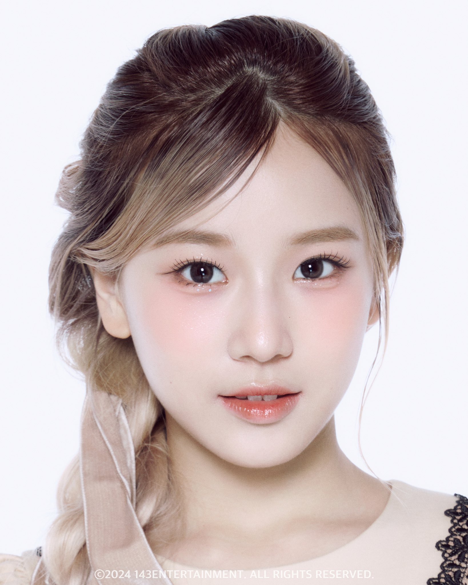 MADEIN Unveils Stunning Profile Images Of All Members