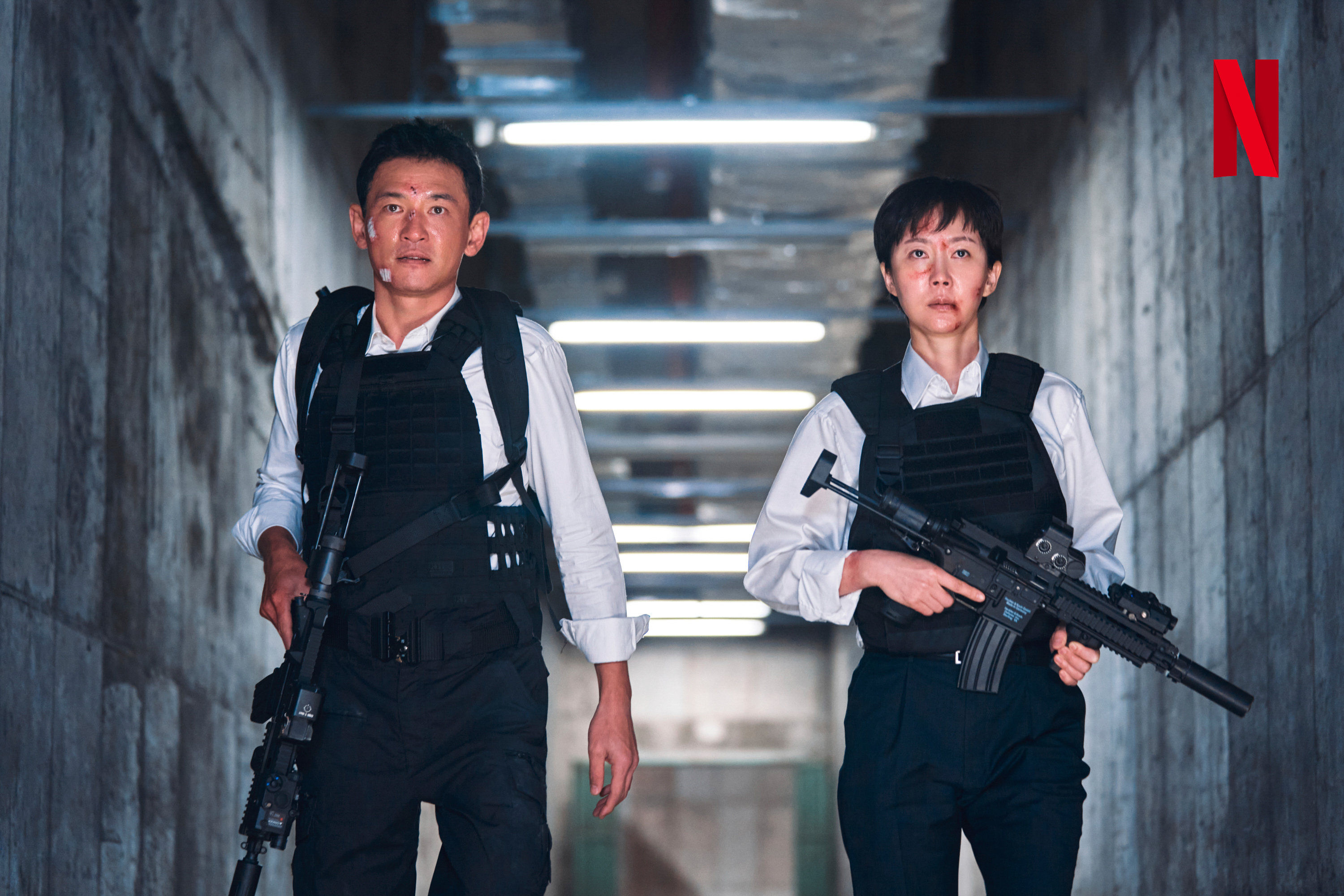 Hwang Jung Min and Yum Jung Ah's Peaceful Lives Are Shaken Up By An Unexpected Incident In 