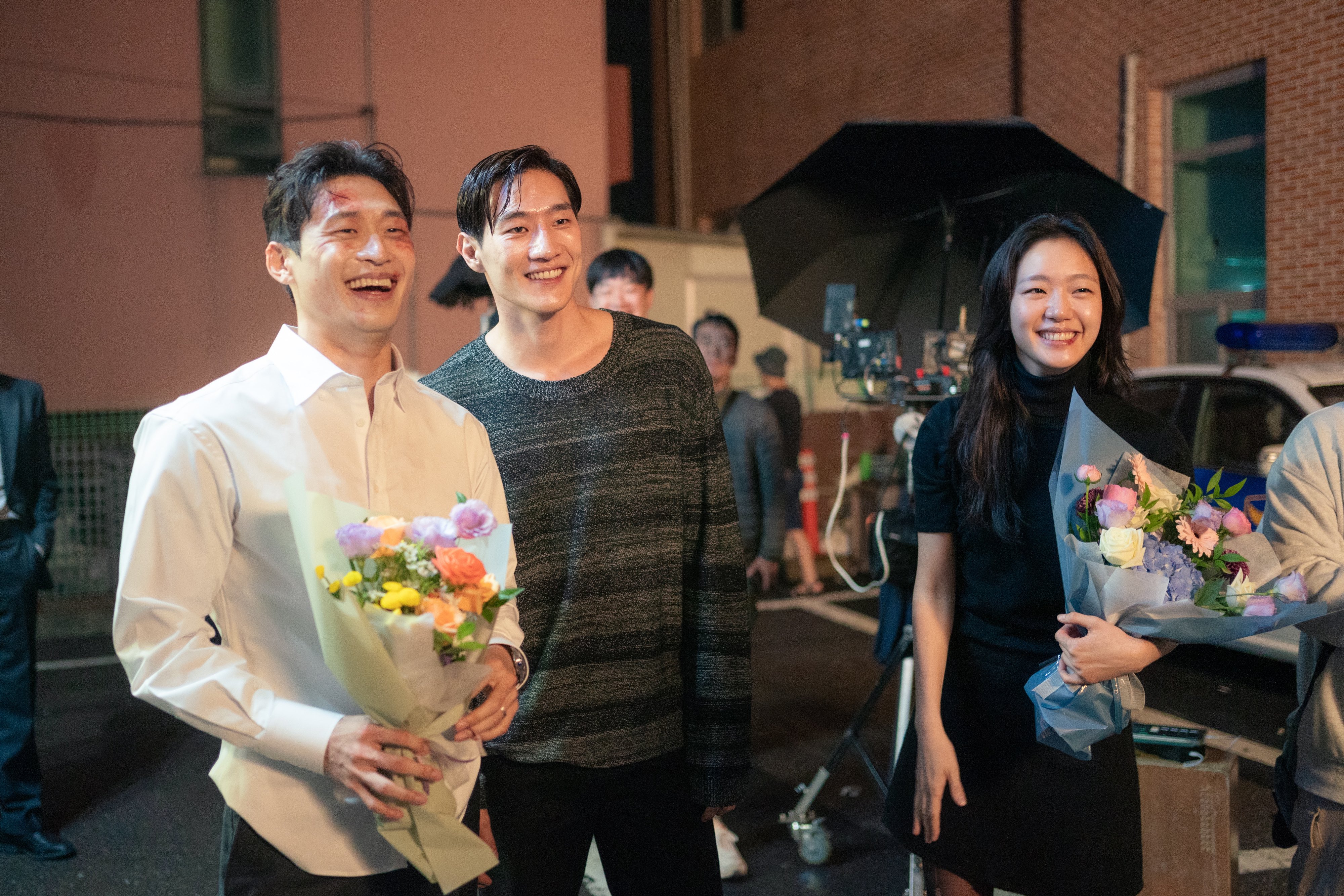 Kim Go Eun And Noh Sang Hyun Are All Smiles Behind The Scenes Of 