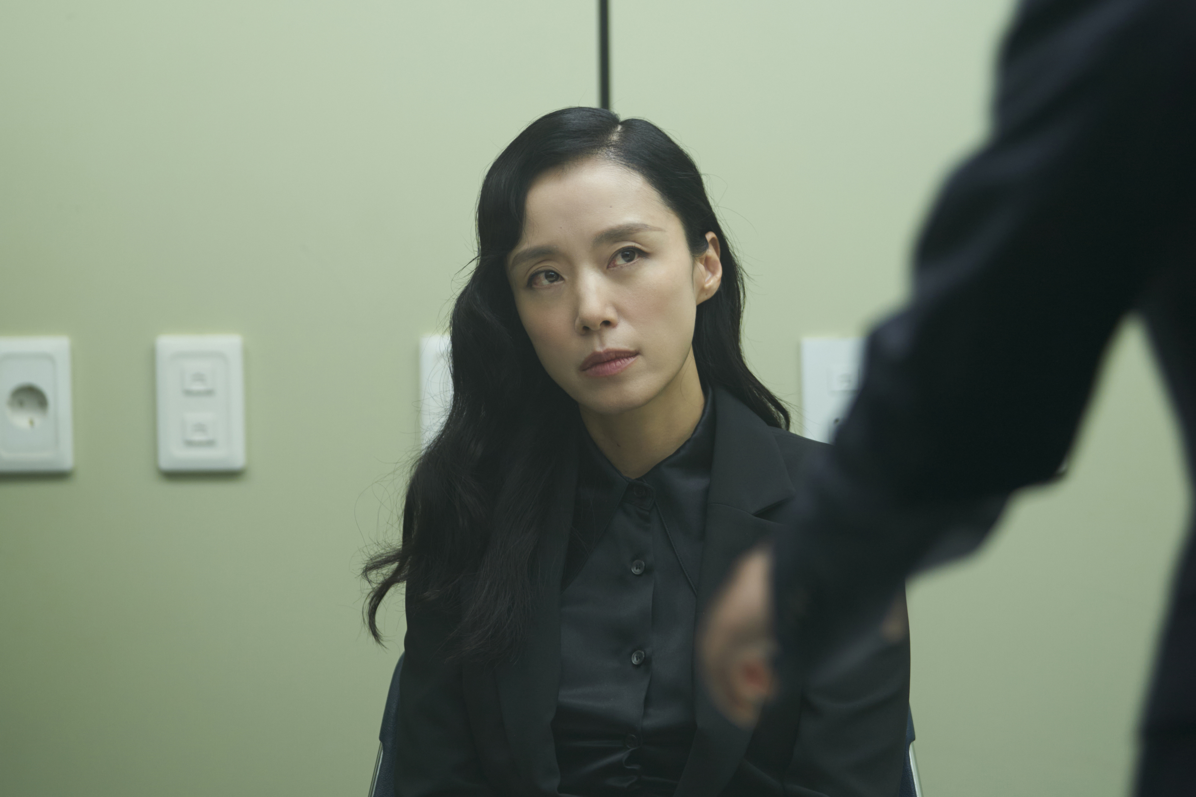 Jeon Do Yeon Is A Changed Woman After 2 Years In Prison In New Film 