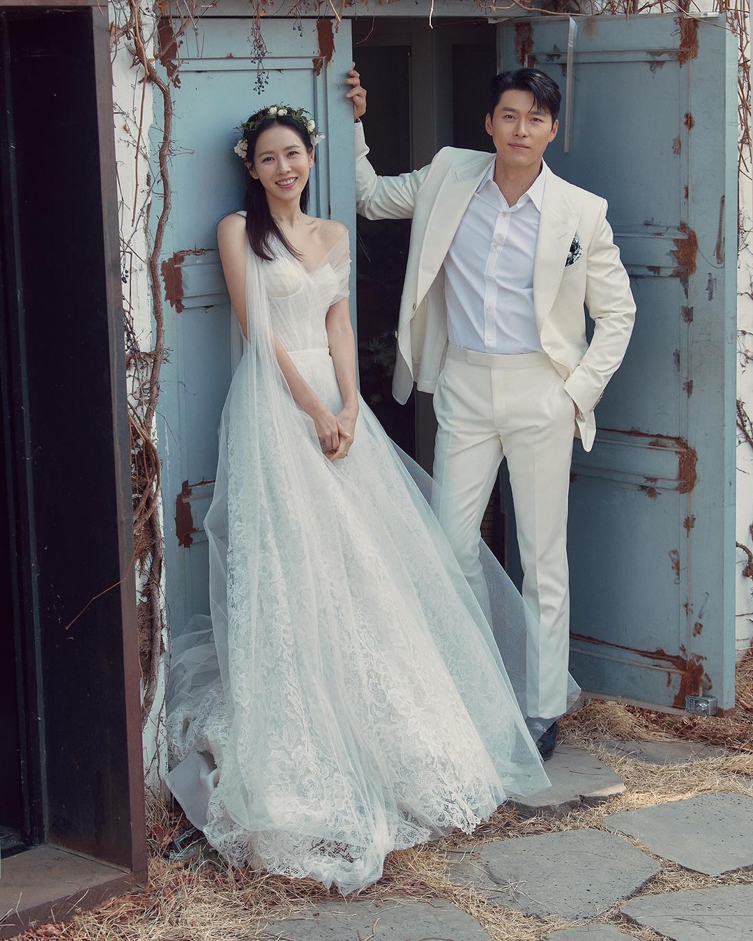 Son Ye Jin Celebrates 2nd Wedding Anniversary With Hyun Bin By Sharing Gorgeous Photos