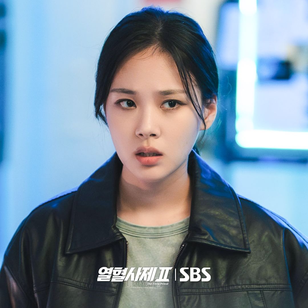 BIBI Shines As Detective Of Drug Investigation Team In Upcoming Drama “The Fiery Priest 2”