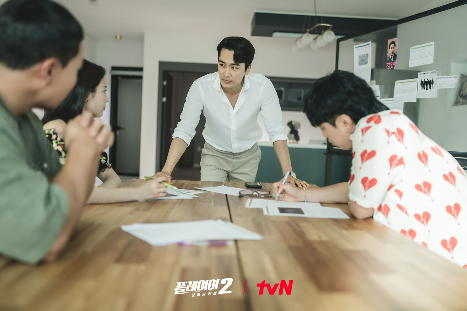 Song Seung Heon, Lee Si Eon, Tae Won Suk, And Jang Gyuri Show Unmatched Chemistry In 