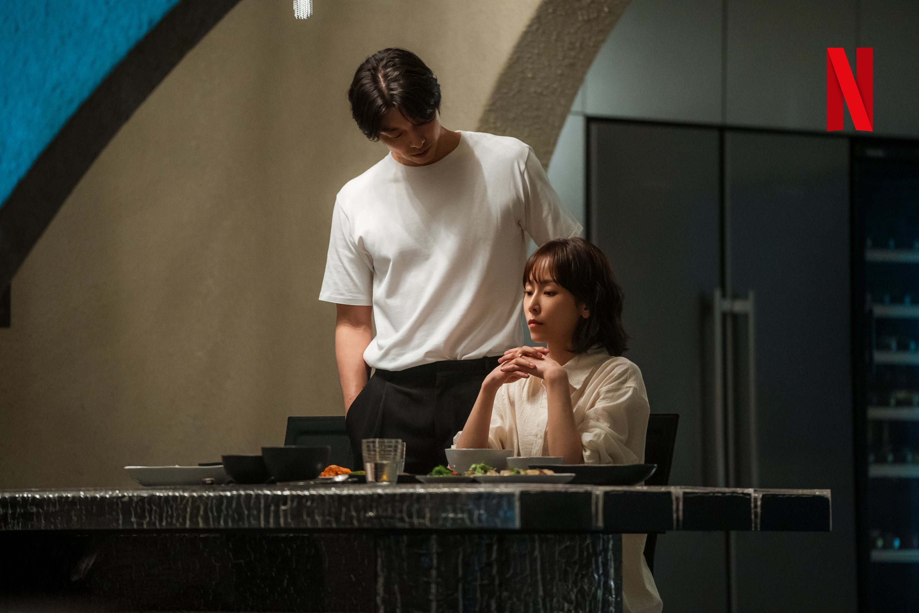 Jung Yun Ha Wipes Her Ex-Husband Gong Yoo's Mouth In Front Of His Wife Seo Hyun Jin In New Drama 