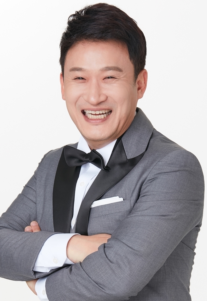 Seo Kyung Seok\'s Delightful Anti Semitic Battle